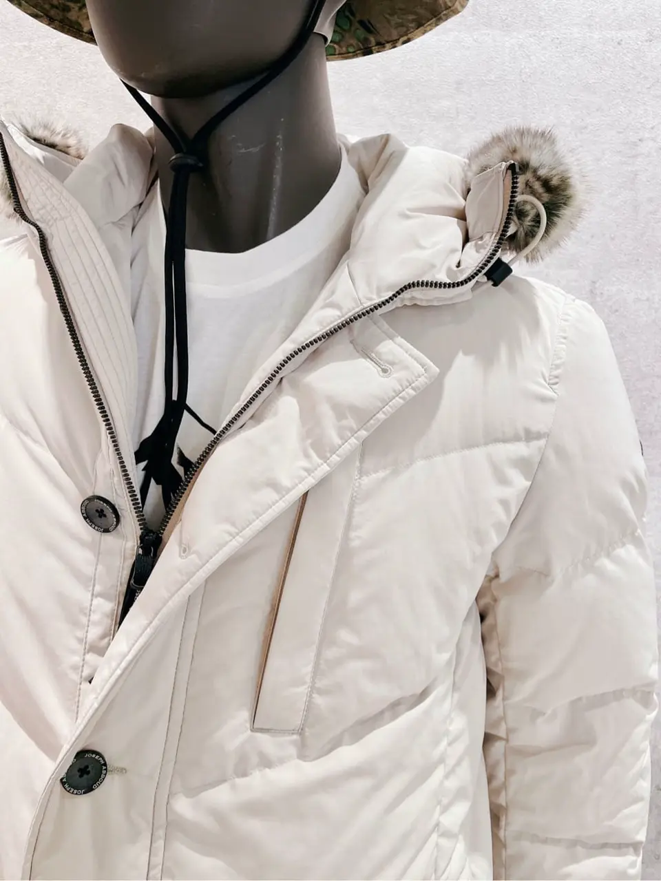 JOSEPH ABBOUD 二澤 コーディネート画像