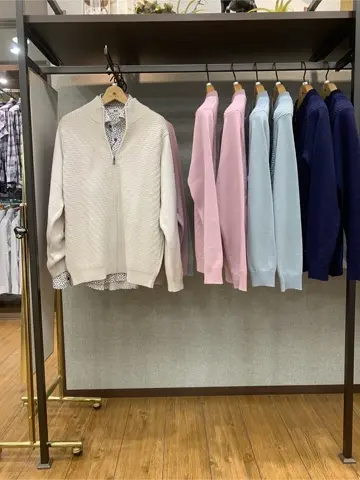 JOSEPH ABBOUD 草野 コーディネート画像