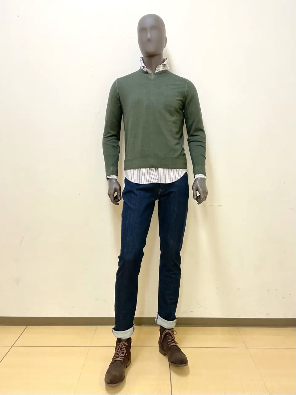 JOSEPH ABBOUD 金本 コーディネート画像