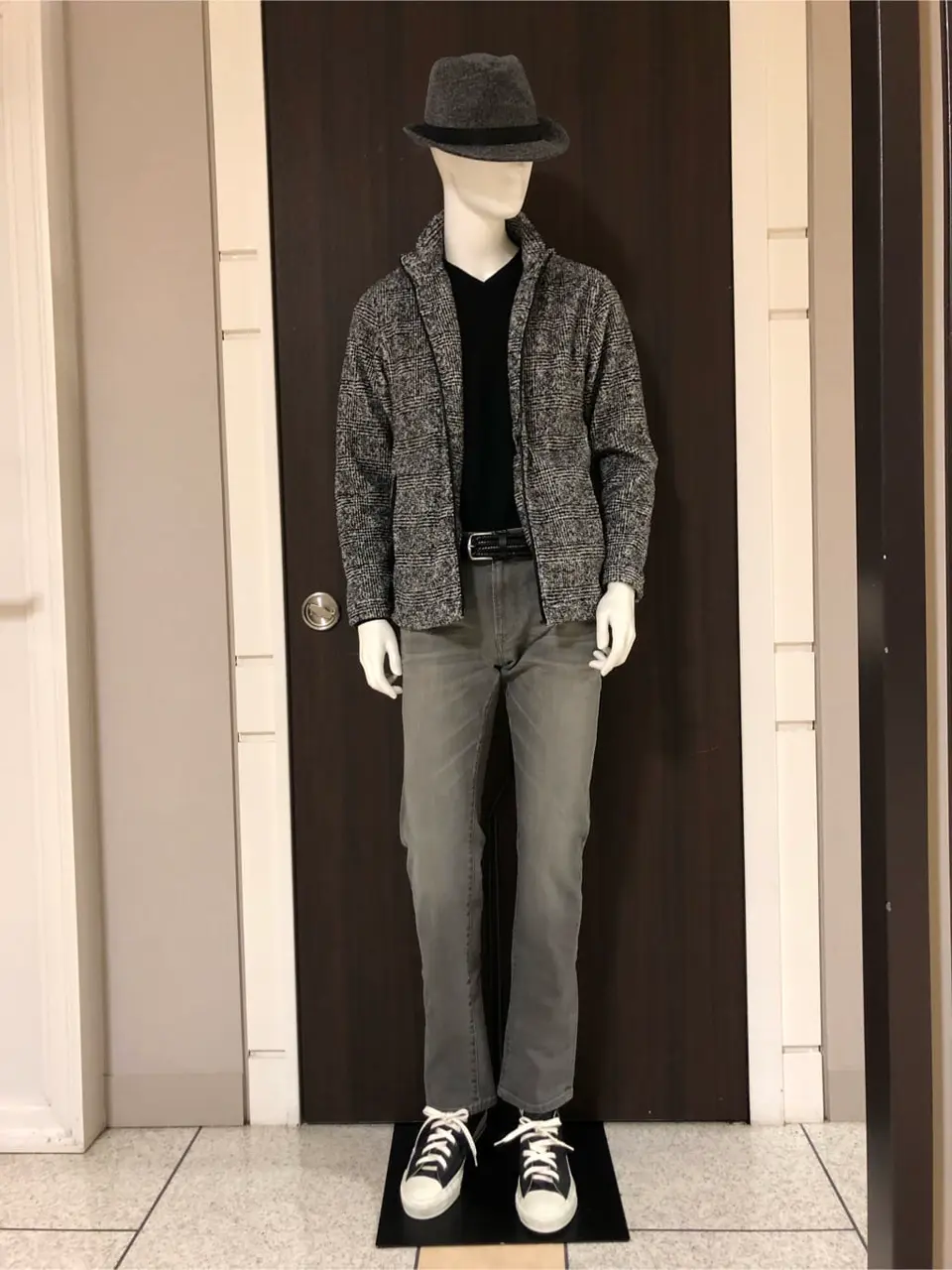 JOSEPH ABBOUD 山口 コーディネート画像