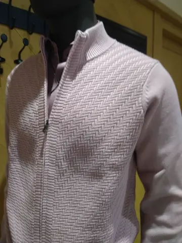 JOSEPH ABBOUD 重留 コーディネート画像