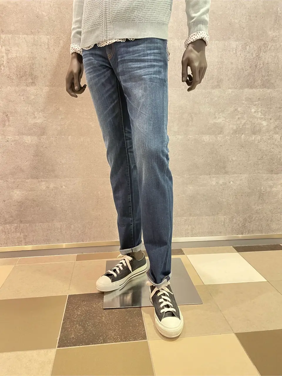 JOSEPH ABBOUD 東　 コーディネート画像