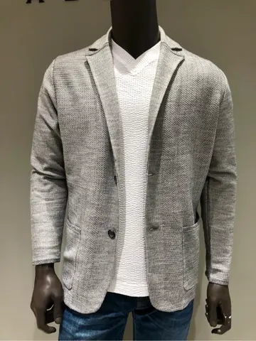 JOSEPH ABBOUD 川田 コーディネート画像