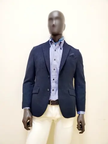 JOSEPH ABBOUD 亀井 コーディネート画像