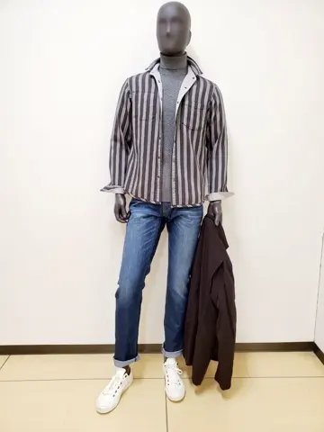 JOSEPH ABBOUD 亀井 コーディネート画像