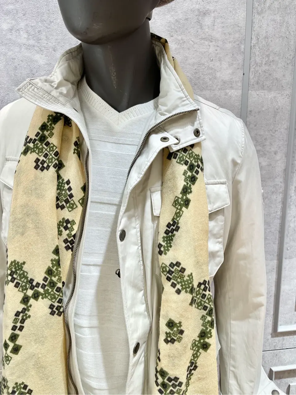 JOSEPH ABBOUD 二澤 コーディネート画像