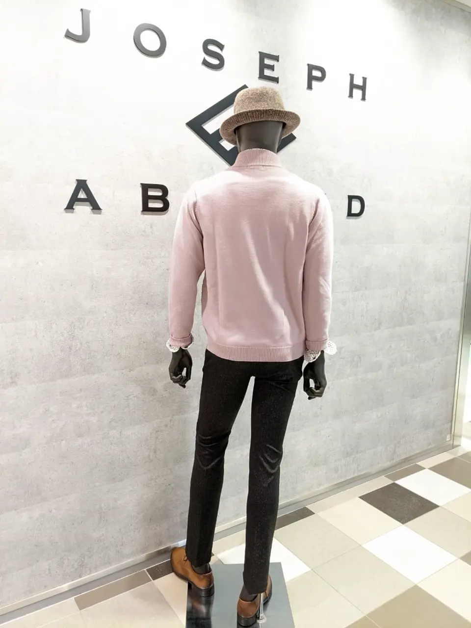 JOSEPH ABBOUD 大久 コーディネート画像