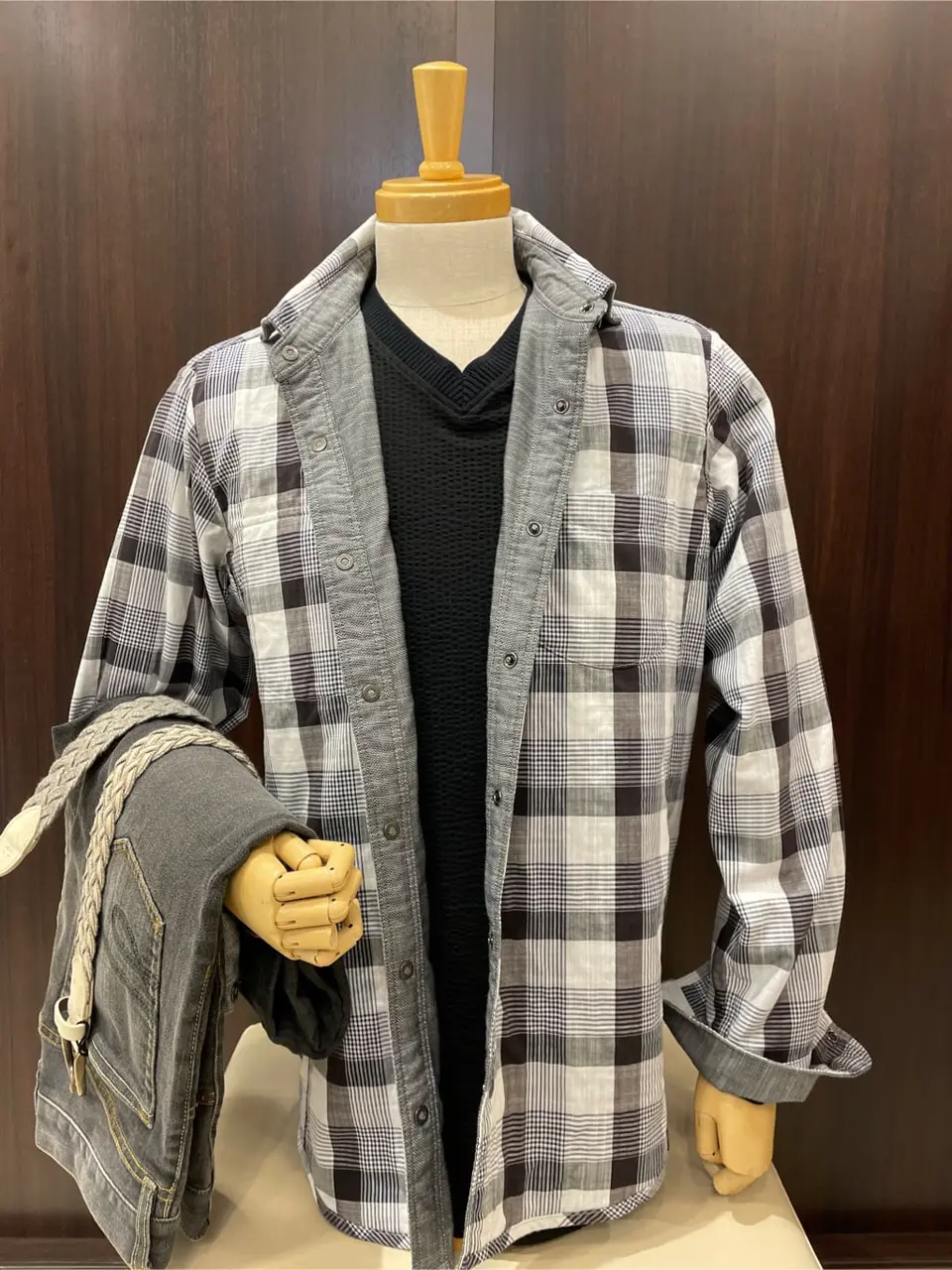 JOSEPH ABBOUD 松山 コーディネート画像