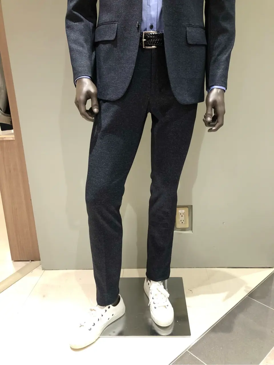 JOSEPH ABBOUD 川田 コーディネート画像