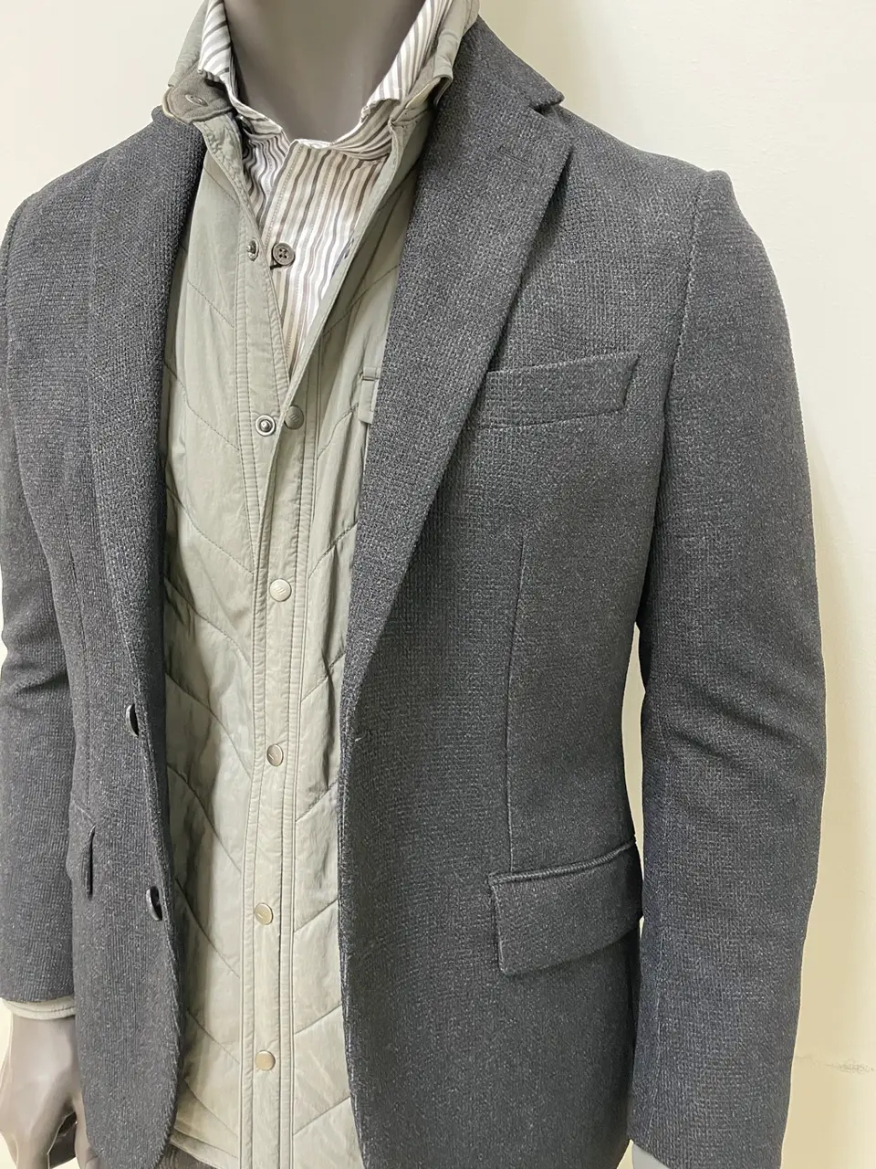 JOSEPH ABBOUD 金本 コーディネート画像