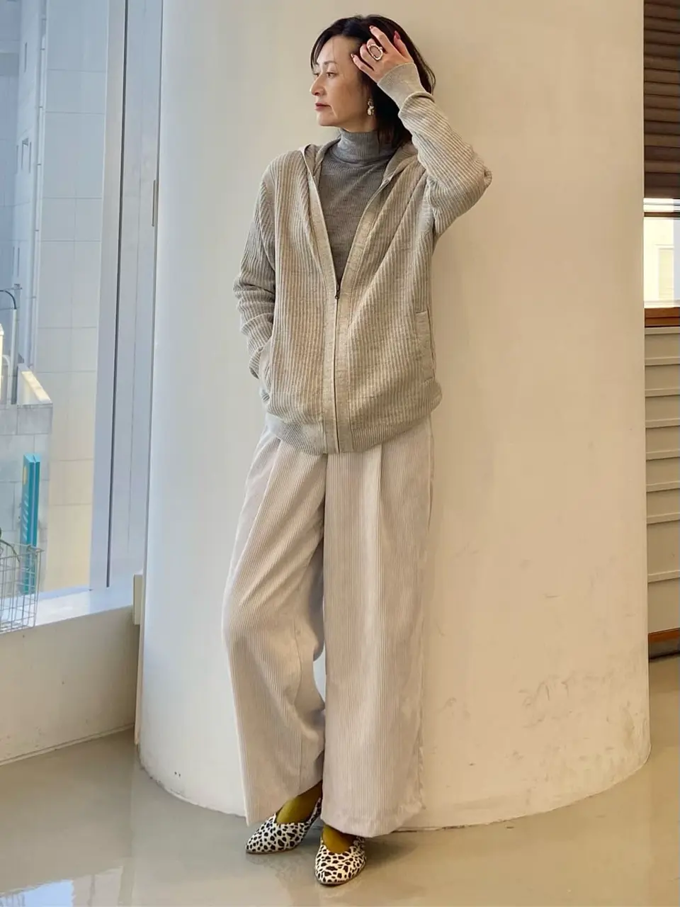  たかい　かおり コーディネート画像