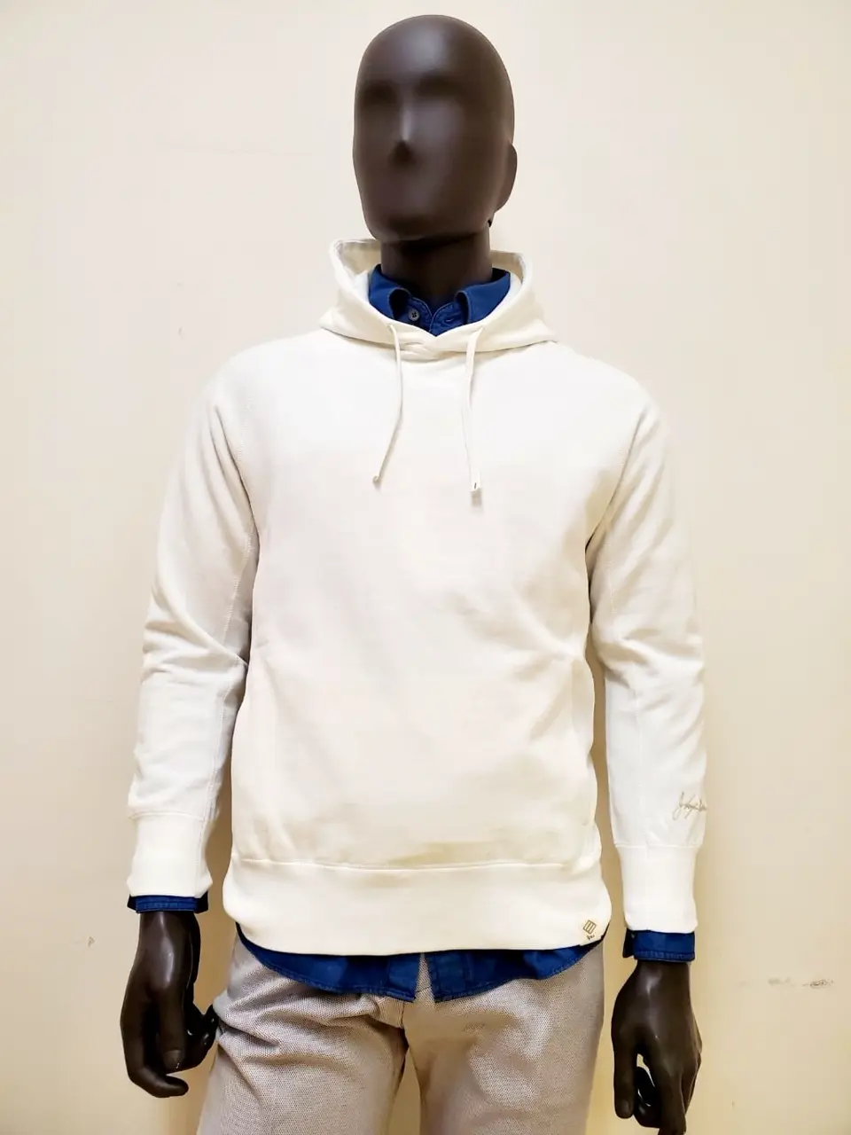 JOSEPH ABBOUD 亀井 コーディネート画像