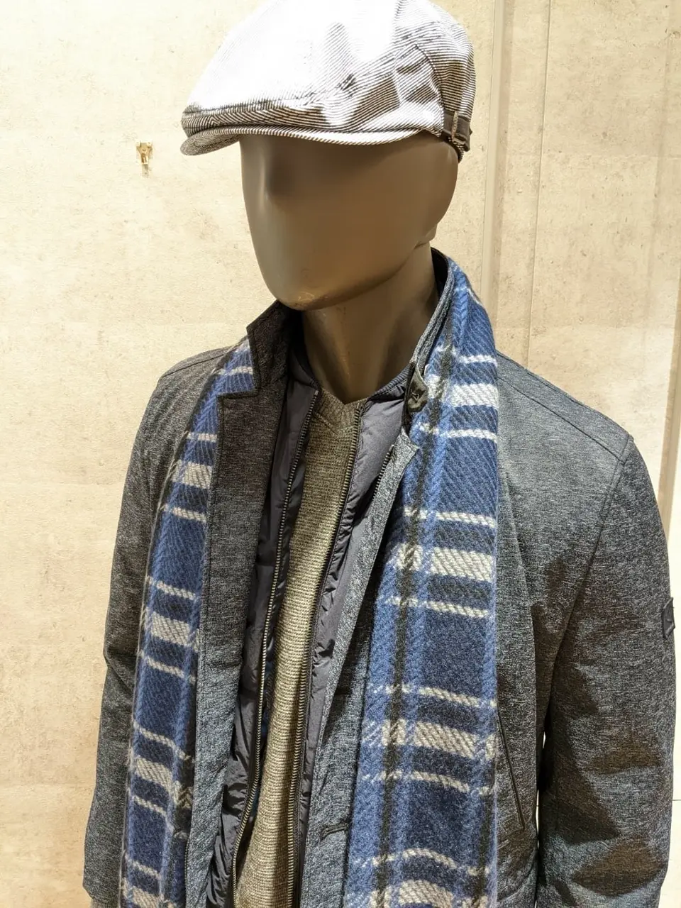 JOSEPH ABBOUD 大久 コーディネート画像