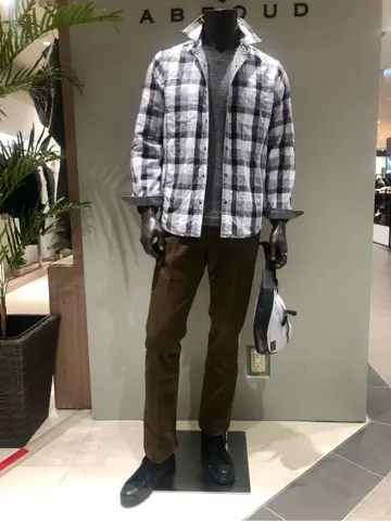 JOSEPH ABBOUD 川田 コーディネート画像