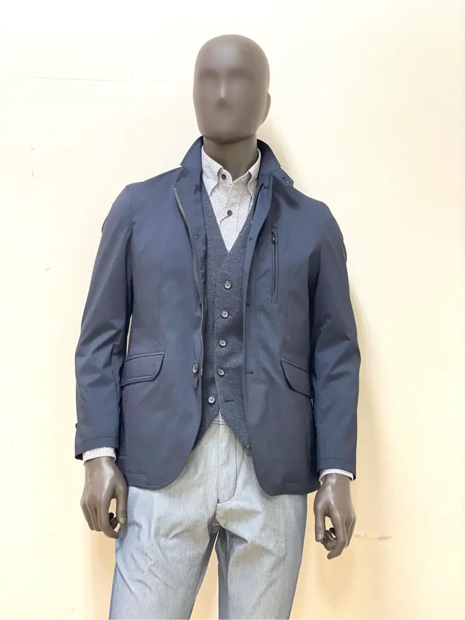 JOSEPH ABBOUD 金本 コーディネート画像