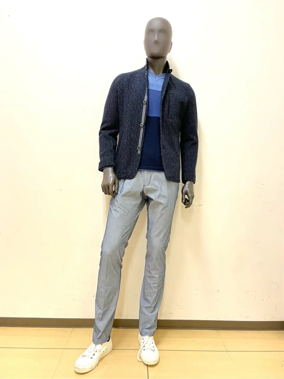 JOSEPH ABBOUD 金本 コーディネート画像