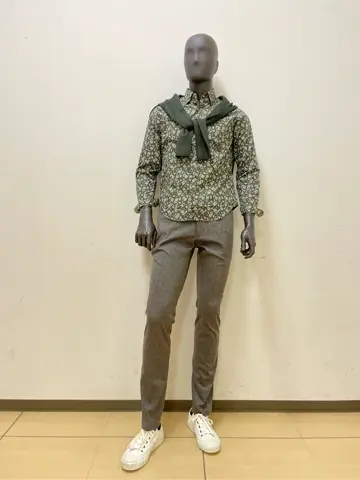 JOSEPH ABBOUD 金本 コーディネート画像