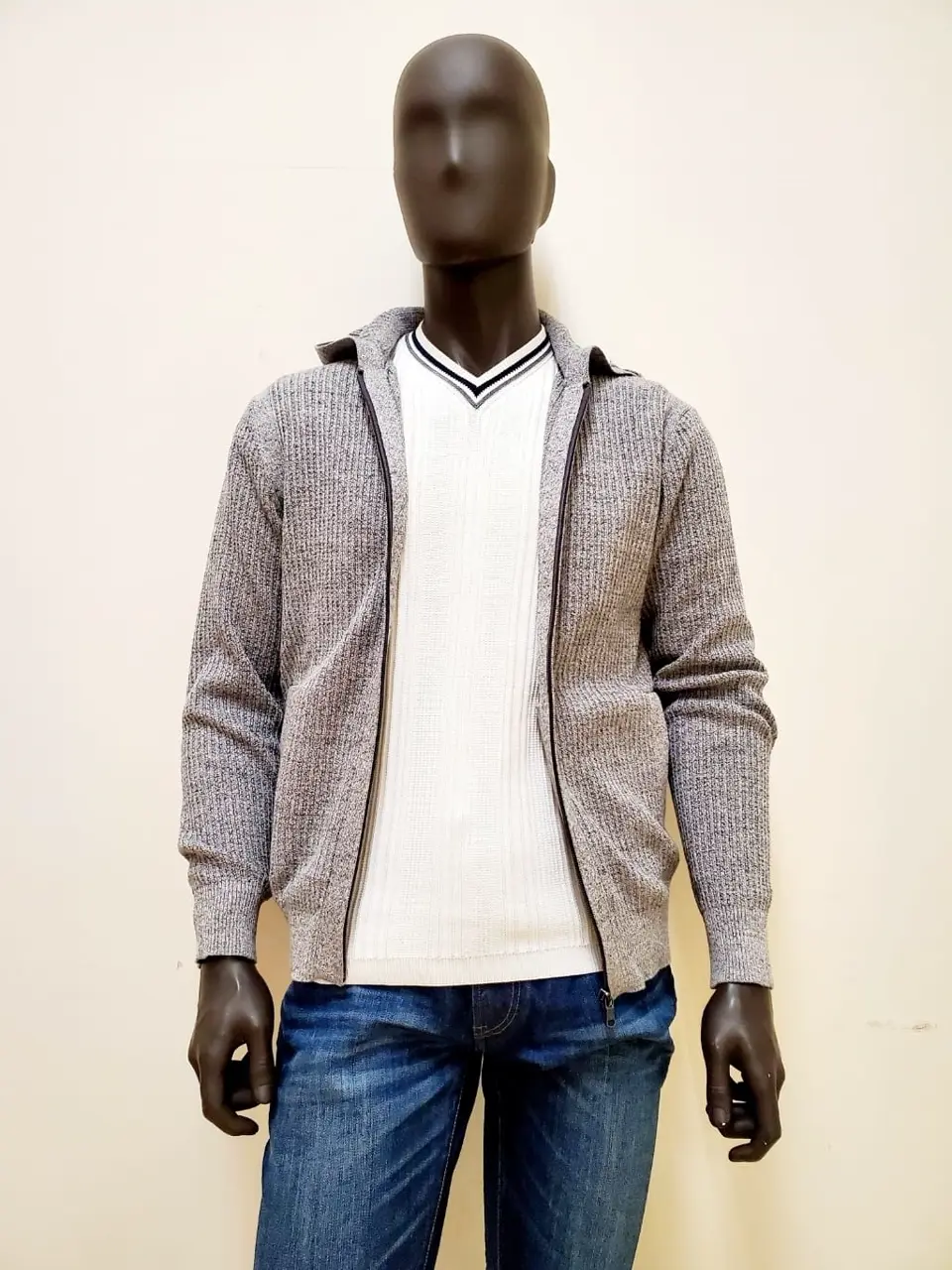 JOSEPH ABBOUD 亀井 コーディネート画像