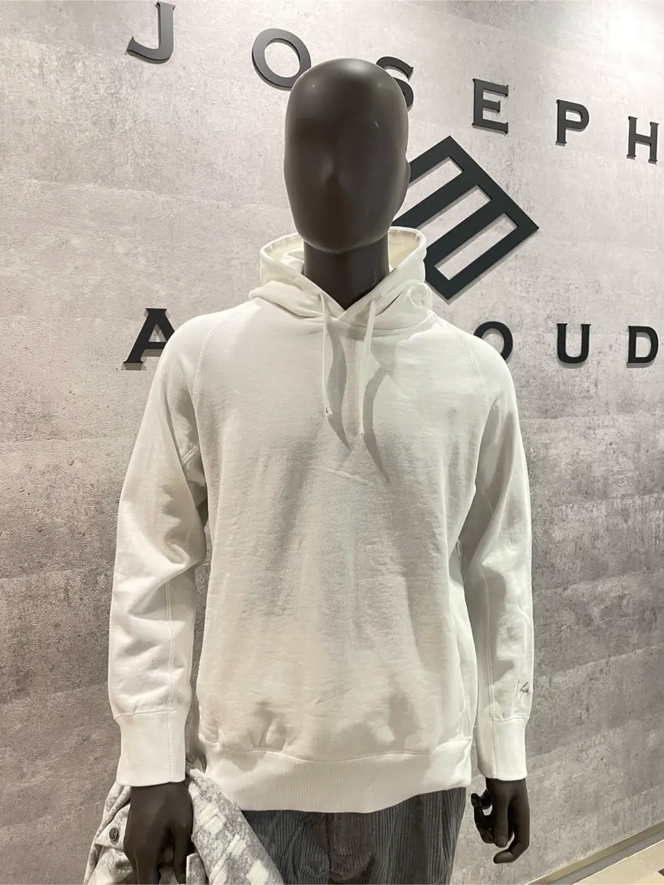 JOSEPH ABBOUD 東　 コーディネート画像