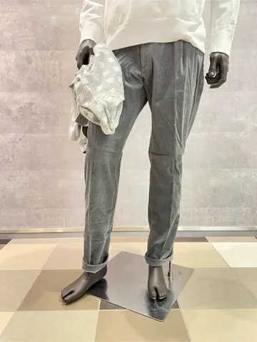 JOSEPH ABBOUD 東　 コーディネート画像