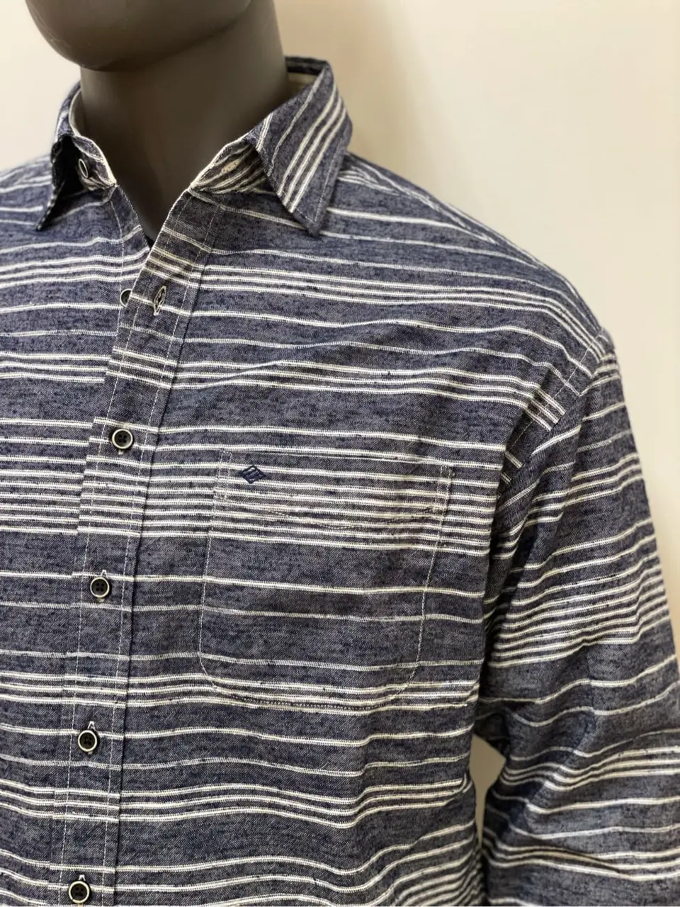 JOSEPH ABBOUD 金本 コーディネート画像