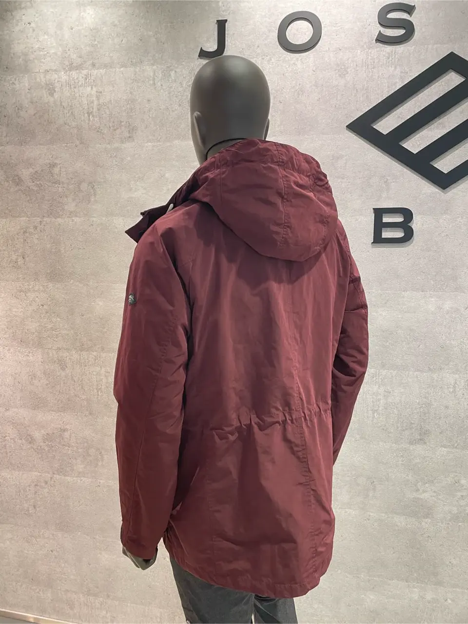 JOSEPH ABBOUD 東　 コーディネート画像