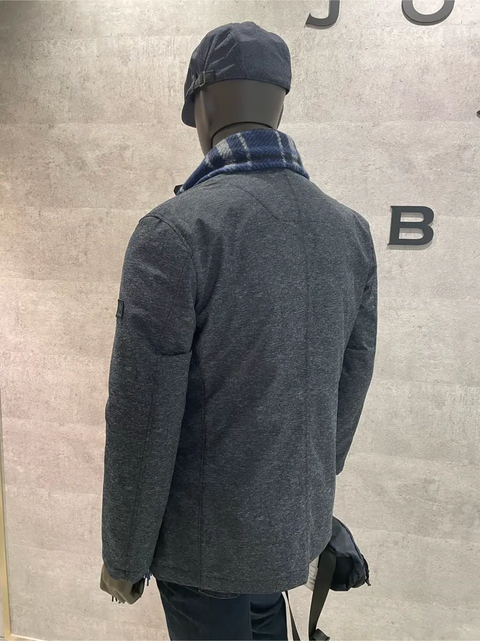 JOSEPH ABBOUD 東　 コーディネート画像