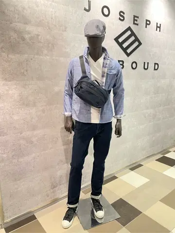 JOSEPH ABBOUD 東　 コーディネート画像