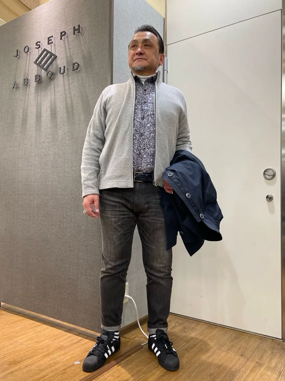 JOSEPH ABBOUD 辰見 コーディネート画像