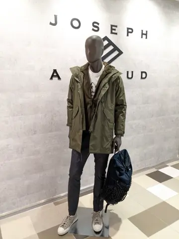 JOSEPH ABBOUD 大久 コーディネート画像