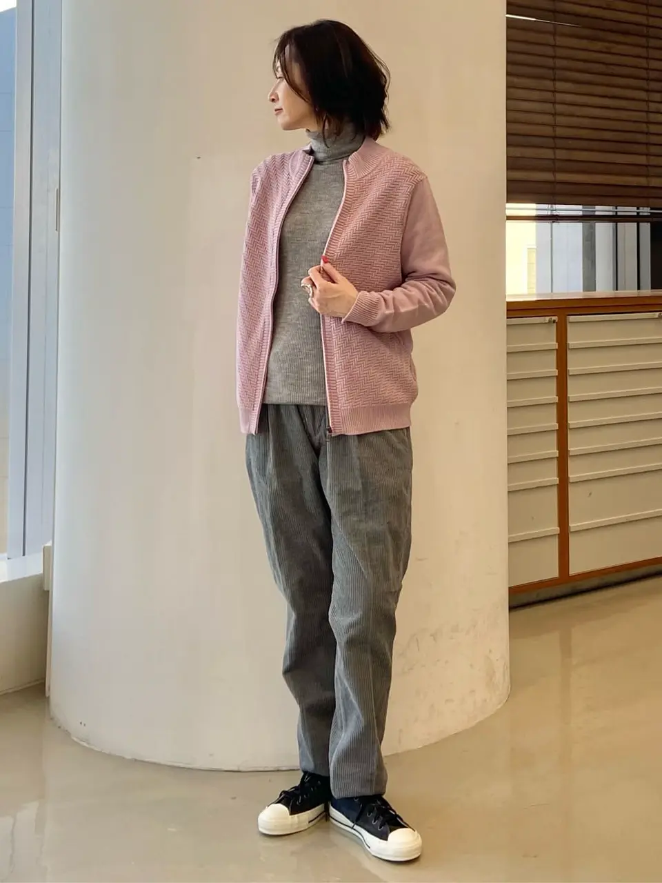  たかい　かおり コーディネート画像