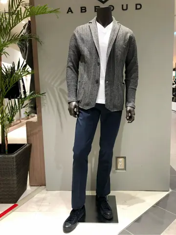 JOSEPH ABBOUD 川田 コーディネート画像