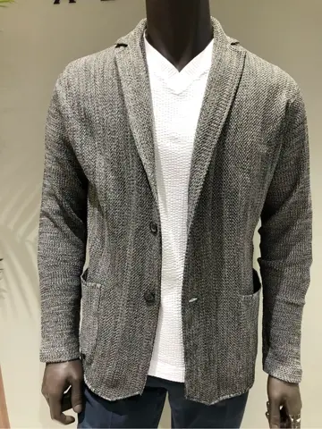 JOSEPH ABBOUD 川田 コーディネート画像