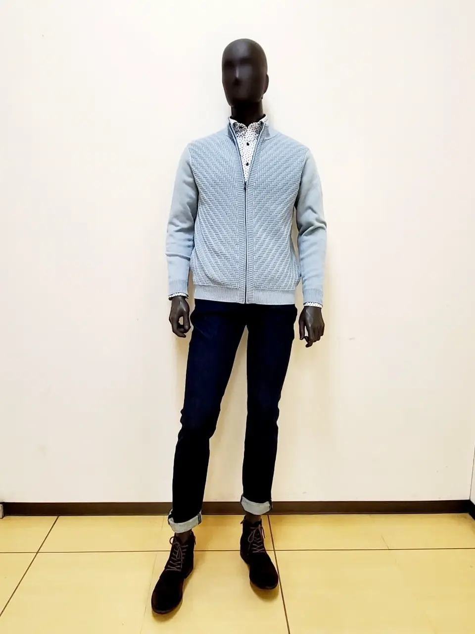 JOSEPH ABBOUD 亀井 コーディネート画像