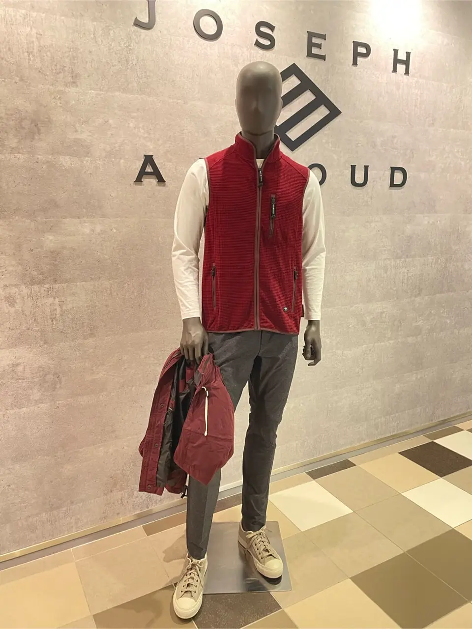  東　 コーディネート画像