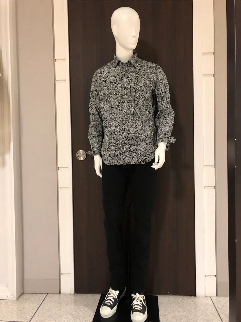 JOSEPH ABBOUD 山口 コーディネート画像