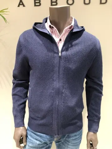 JOSEPH ABBOUD 川田 コーディネート画像