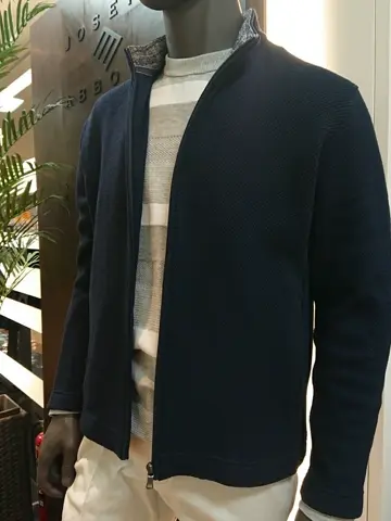 JOSEPH ABBOUD スタッフ コーディネート画像
