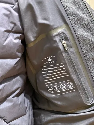 JOSEPH ABBOUD 二澤 コーディネート画像