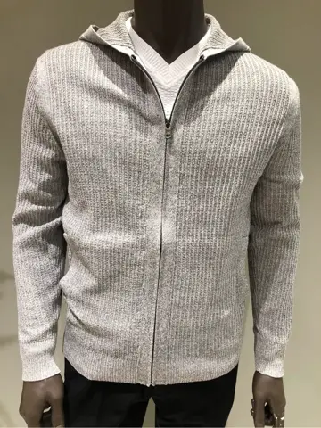 JOSEPH ABBOUD 川田 コーディネート画像