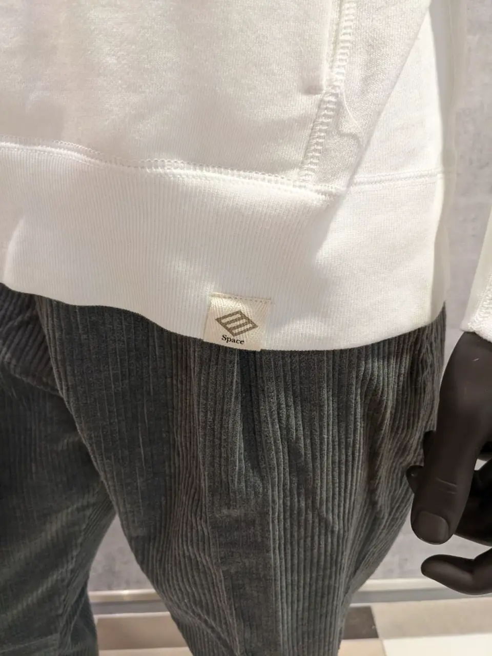 JOSEPH ABBOUD 大久 コーディネート画像