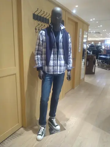 JOSEPH ABBOUD 重留 コーディネート画像