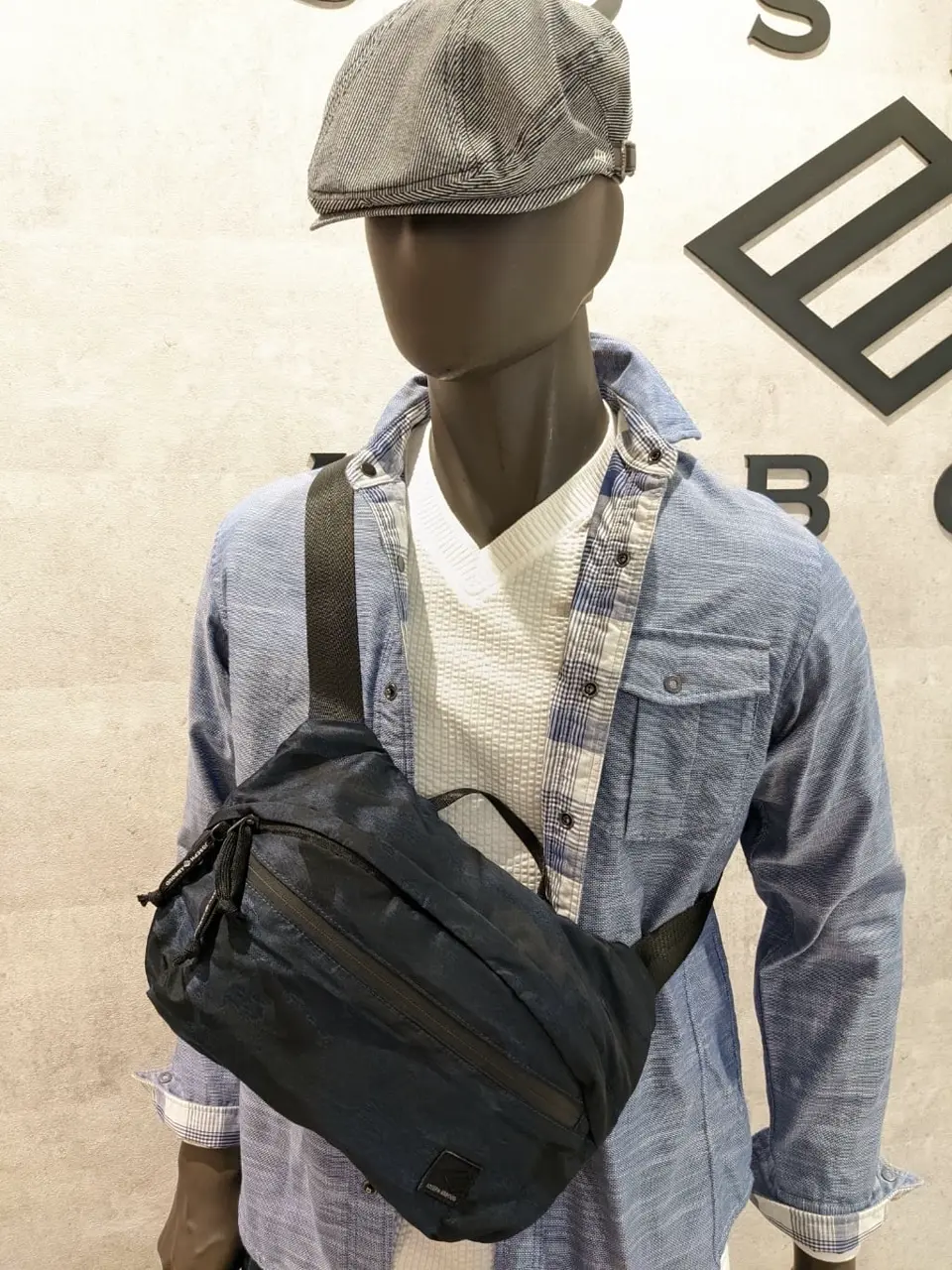 JOSEPH ABBOUD 大久 コーディネート画像