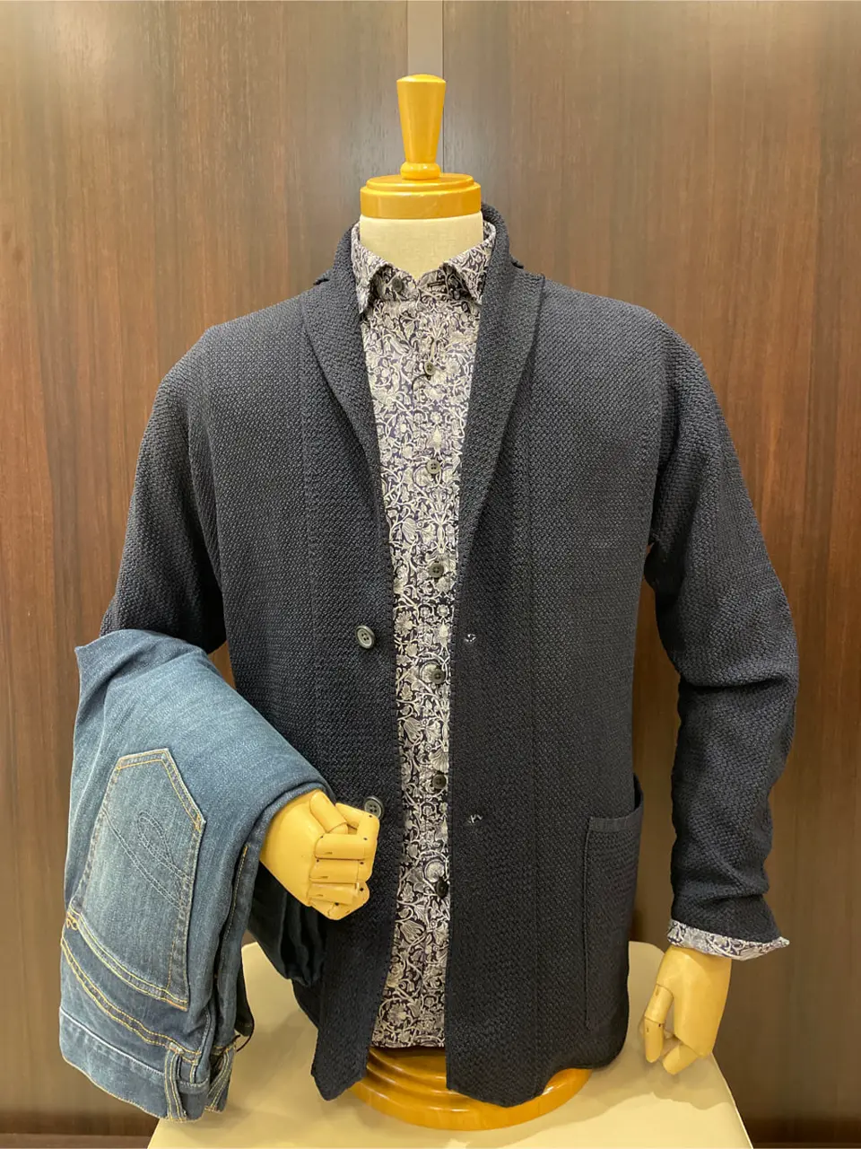 JOSEPH ABBOUD 松山 コーディネート画像