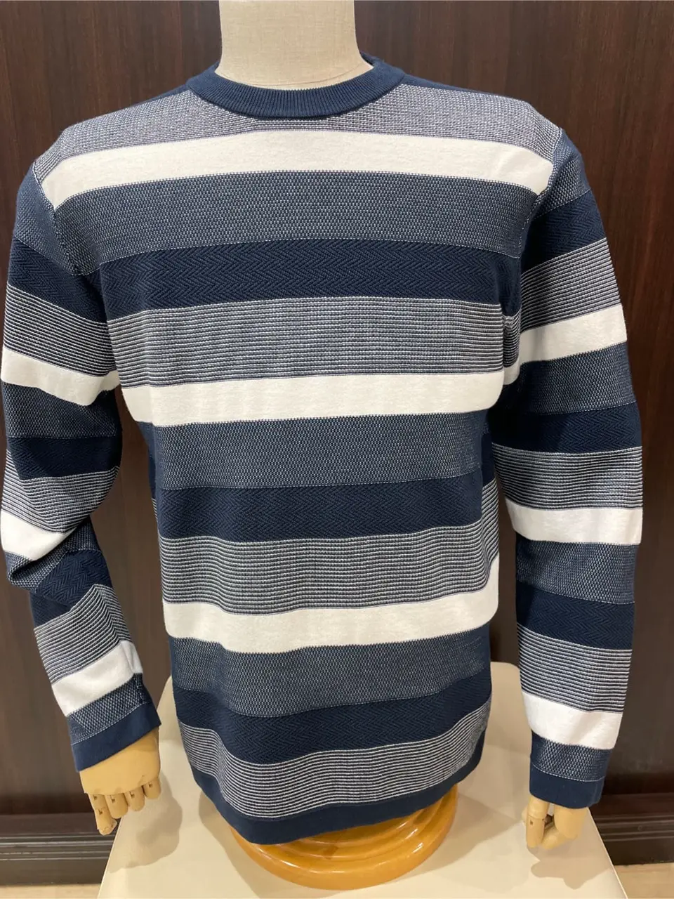 JOSEPH ABBOUD 松山 コーディネート画像