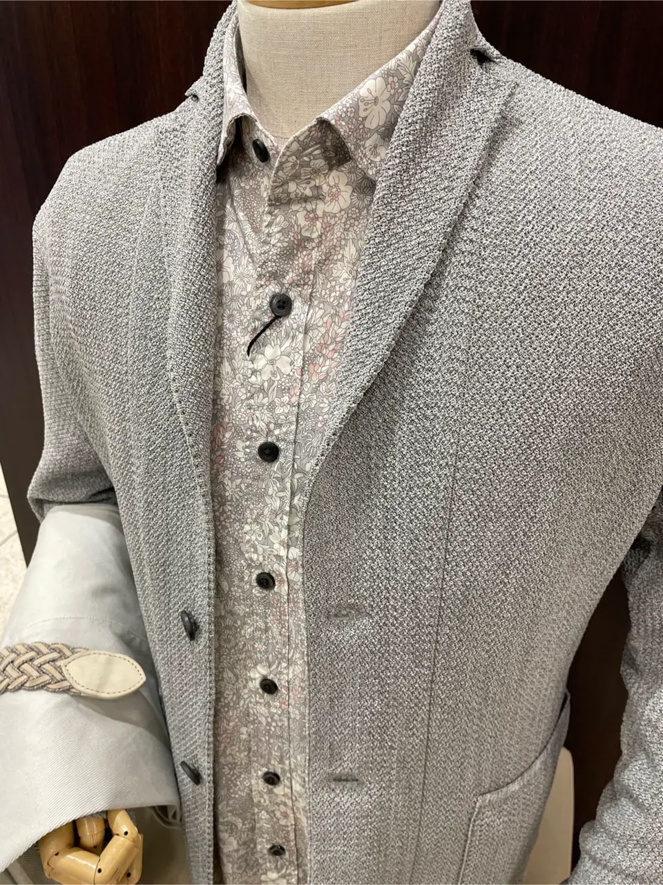 JOSEPH ABBOUD 松山 コーディネート画像