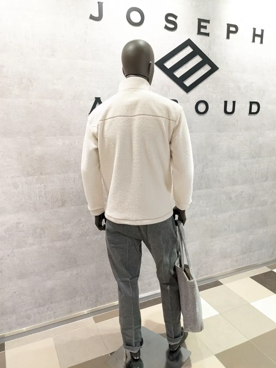 JOSEPH ABBOUD 大久 コーディネート画像