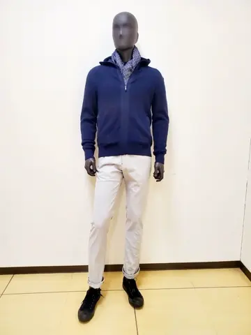 JOSEPH ABBOUD 亀井 コーディネート画像