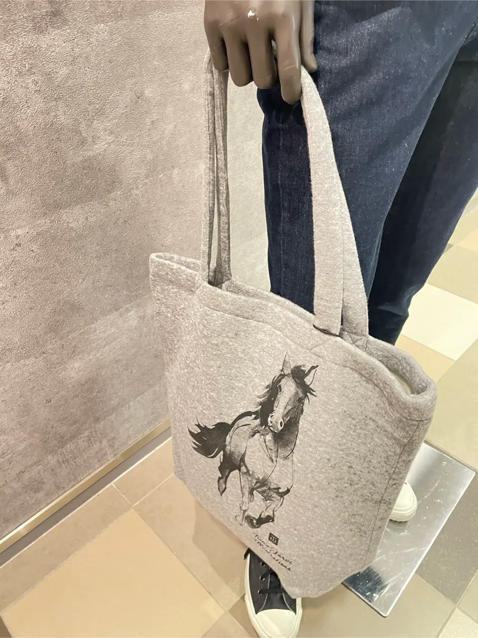 JOSEPH ABBOUD 東　 コーディネート画像