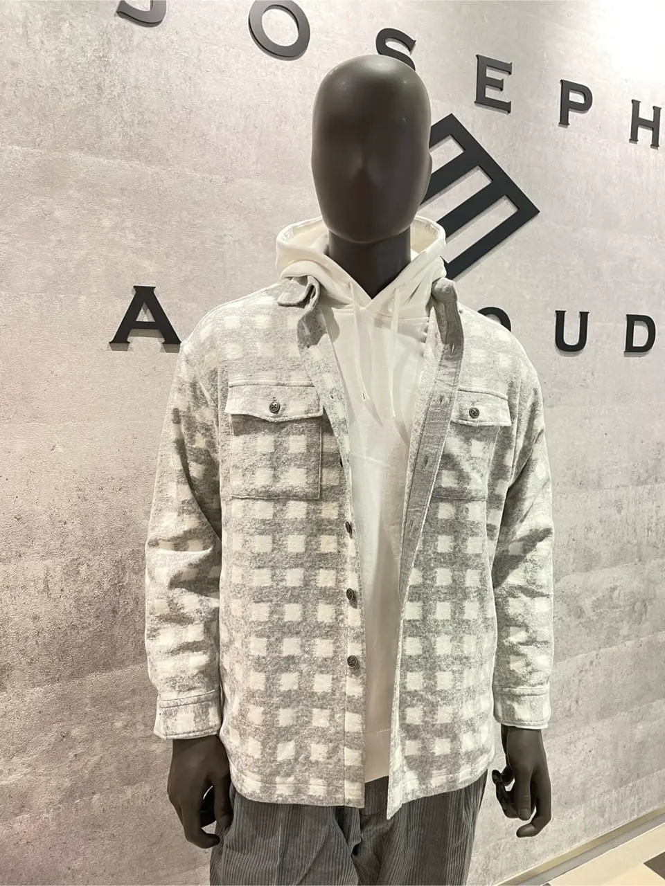 JOSEPH ABBOUD 東　 コーディネート画像